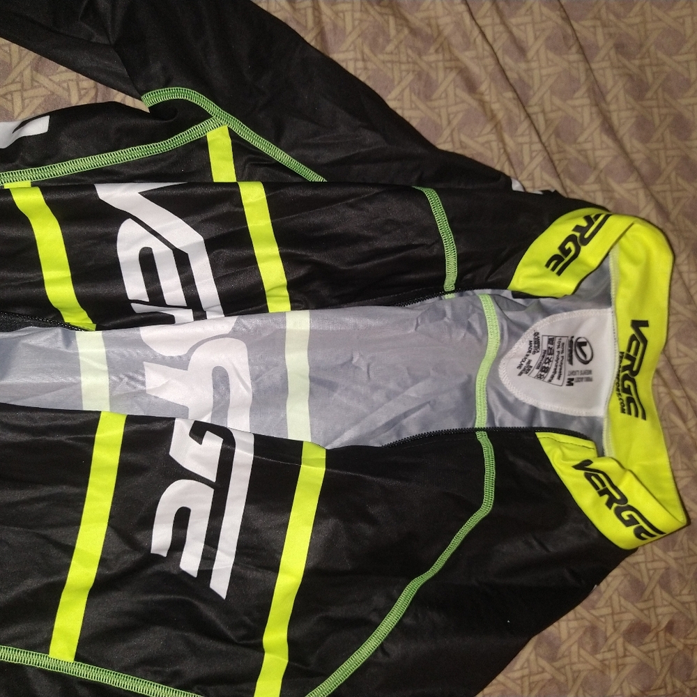 Cycling vest size medium